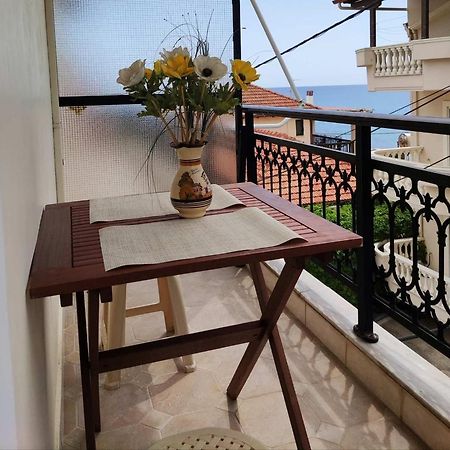 Διαμέρισμα Για Οικογένεια Με Θέα Την Θάλασσα Lejlighed Arkoudi Eksteriør billede